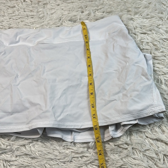 Lululemon Run: Pace Setter Skirt White - Picture 2 of 7